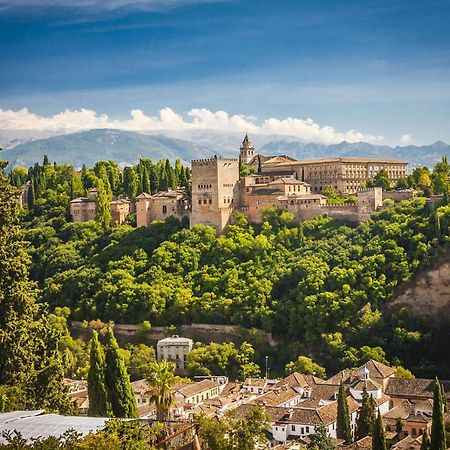 Alojamiento Camino De Ronda Con Parking Granada Ngoại thất bức ảnh