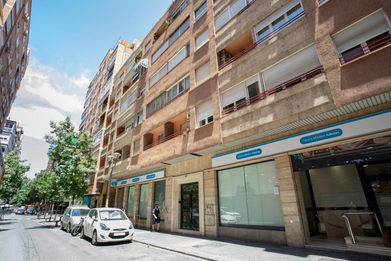 Alojamiento Camino De Ronda Con Parking Granada Ngoại thất bức ảnh